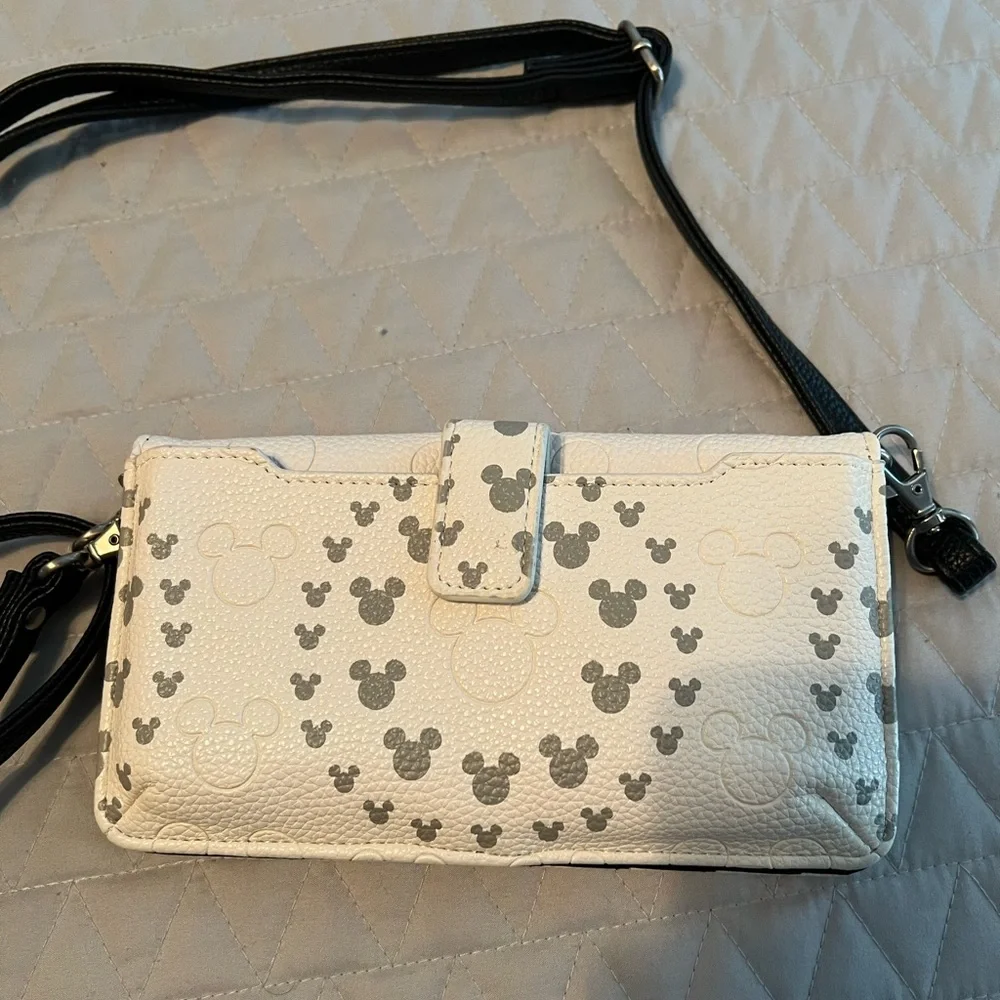 NWT Disney Parks Mickey Icon White Crossbody - Picture 4 of 4